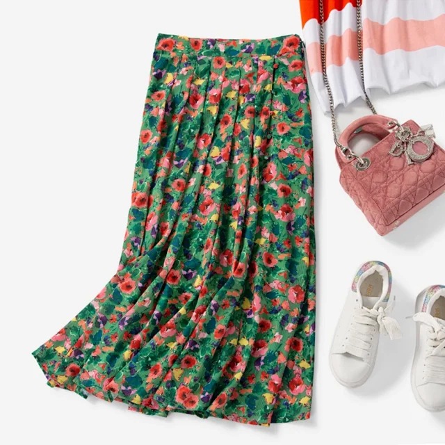 https://fulmo-img-server.com/flower-fashion-factory/ad8d5108-52e8-4bf1-932d-39edd604baef.jpg