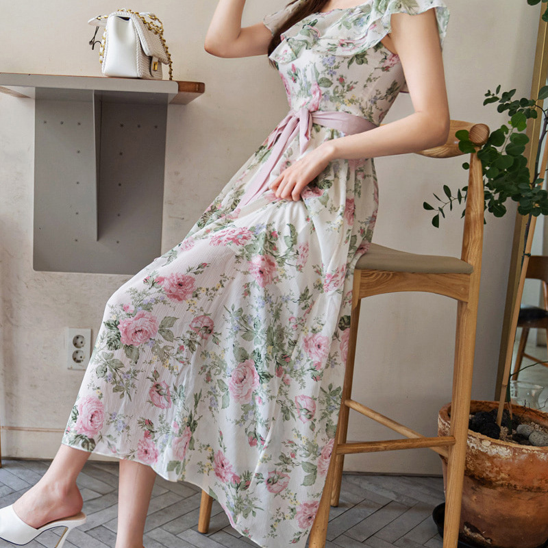 https://fulmo-img-server.com/flower-fashion-factory/aeacfd9f-46e9-436c-98f4-65bb58fb9dd3.jpg