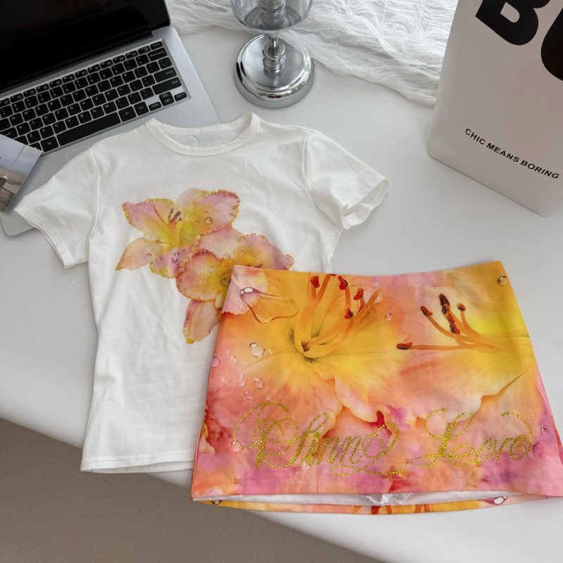 https://fulmo-img-server.com/flower-fashion-factory/afecf88d-2dcc-418b-becd-ae5d687d25e3.jpg