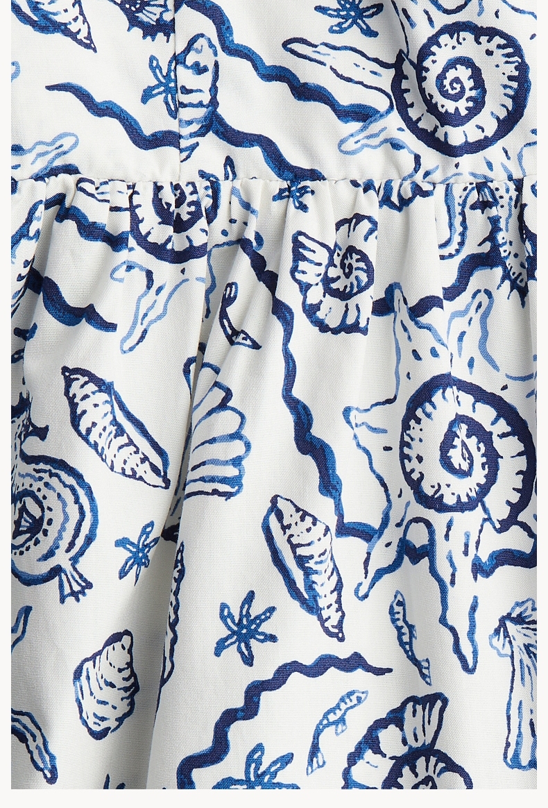 https://fulmo-img-server.com/flower-fashion-factory/b2c349fb-c520-4ec5-b3b0-1d549c35cec2.jpg