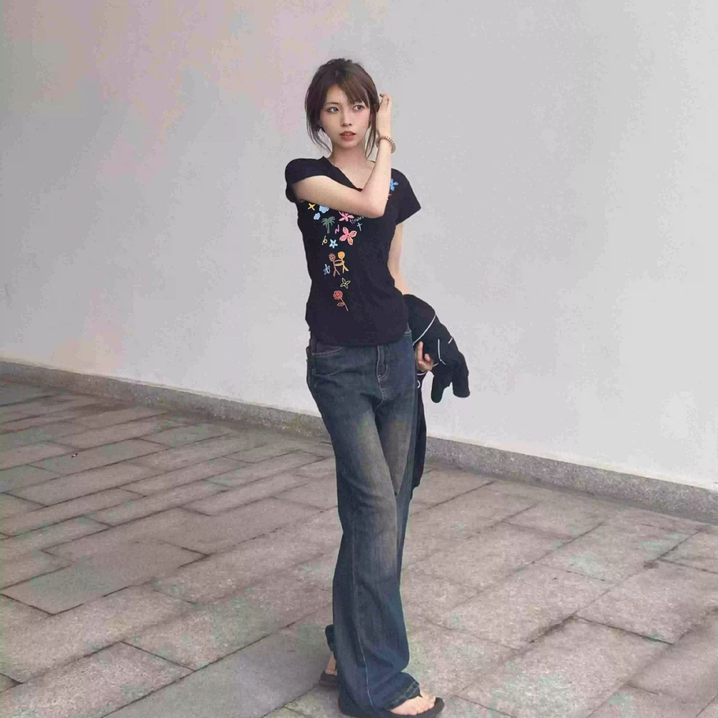花柄 ファッション 彩り花園 刺繍デザインTシャツ