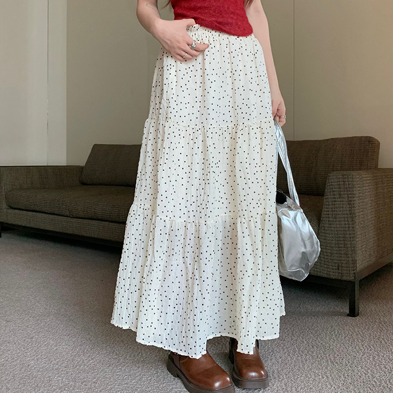 https://fulmo-img-server.com/flower-fashion-factory/b348a212-6db8-426f-8d50-5f6cb7ba9a8f.jpg