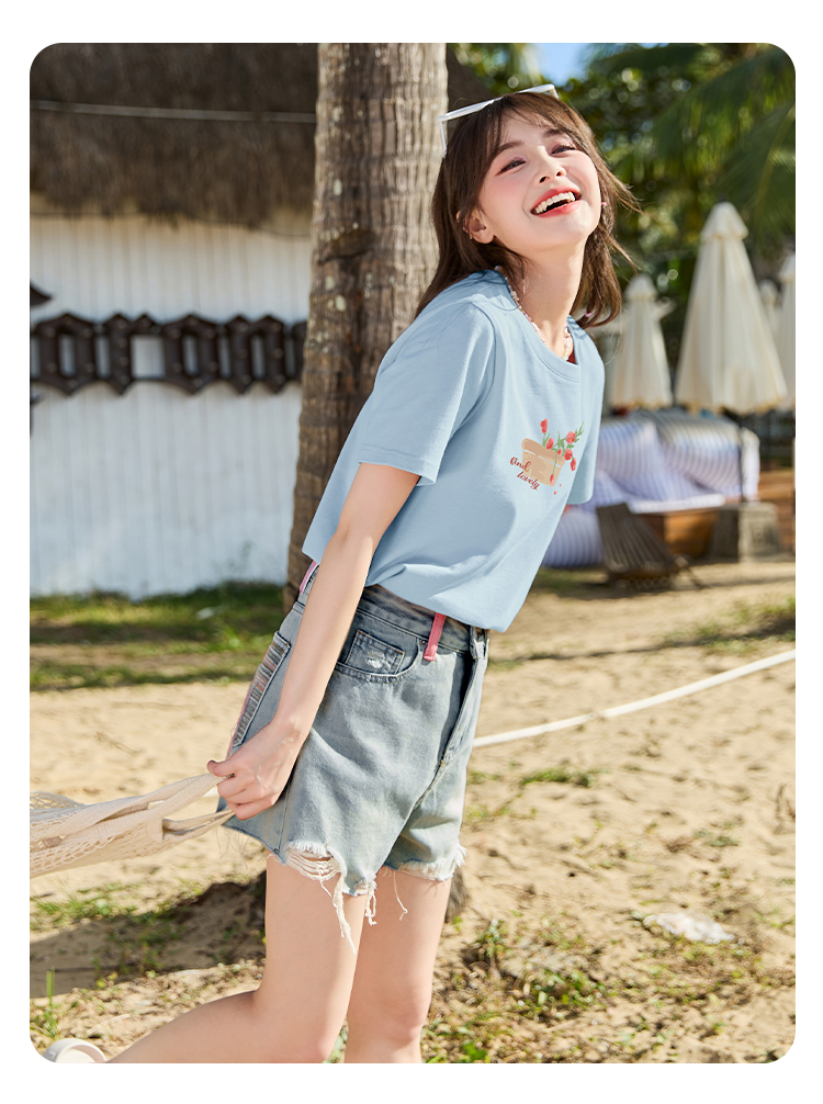 https://fulmo-img-server.com/flower-fashion-factory/b8a5573f-d217-4348-98f3-f55a9d6a62a5.jpg
