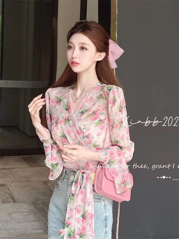 https://fulmo-img-server.com/flower-fashion-factory/b8f4cb00-693d-42fc-8d97-af481f4f9610.jpg