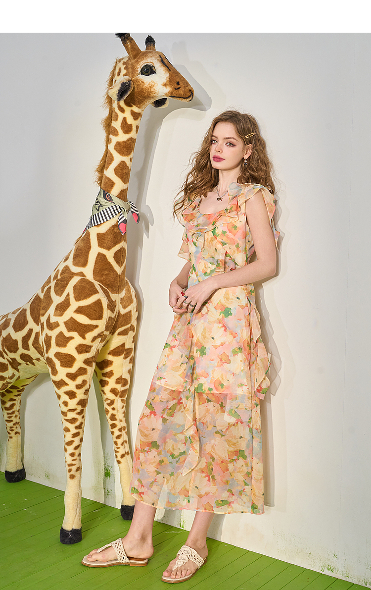 https://fulmo-img-server.com/flower-fashion-factory/ba59a461-556f-4b91-8075-552dfda4f6f9.jpg