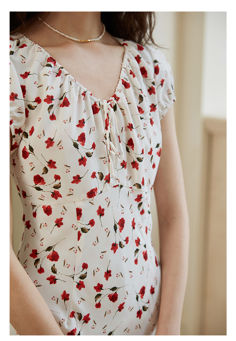 https://fulmo-img-server.com/flower-fashion-factory/baedeb21-a1e1-442f-9671-e7b4c6f50909.jpg