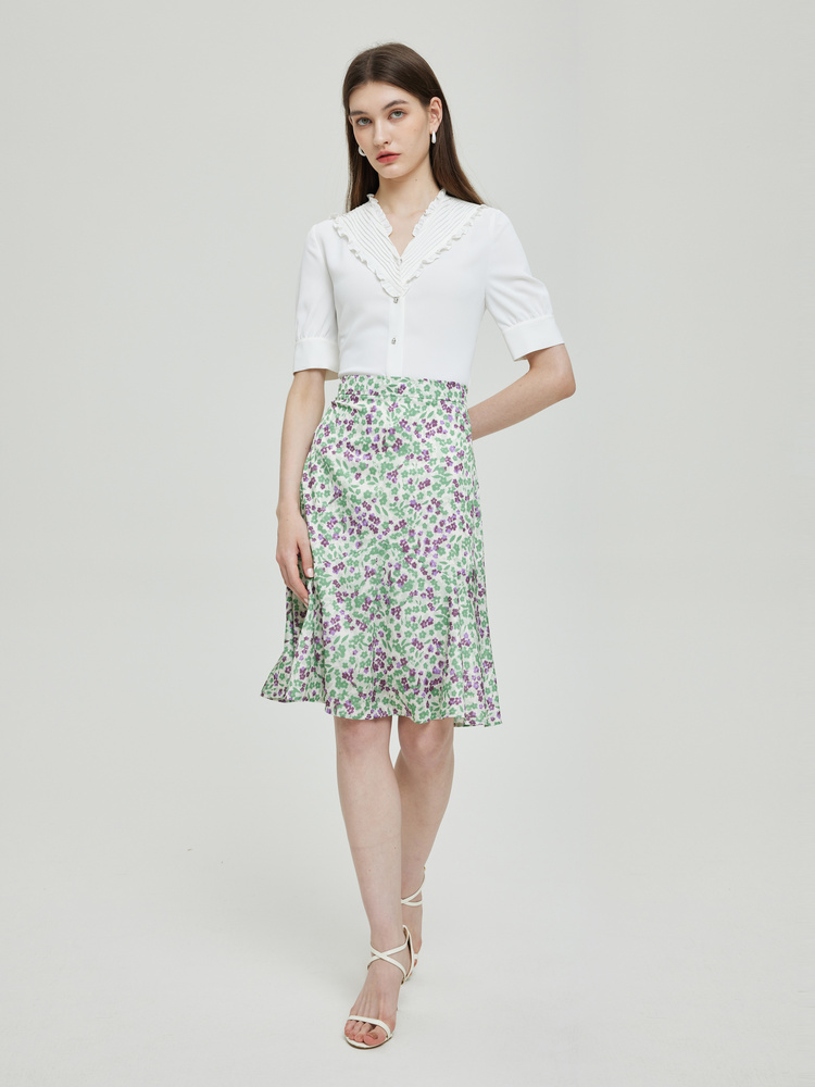 https://fulmo-img-server.com/flower-fashion-factory/bdcb49ec-414e-4706-8a74-205f9ba19f9e.jpg