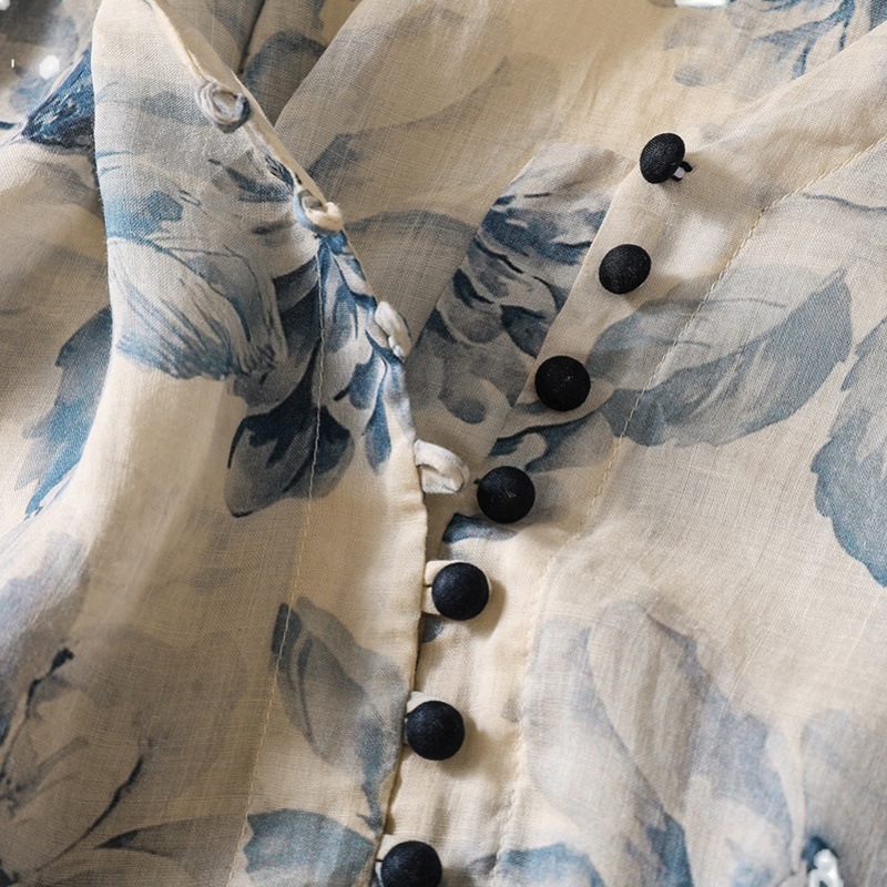 https://fulmo-img-server.com/flower-fashion-factory/c233e542-6347-4fb9-bf6e-5c090e8bb8b8.jpg