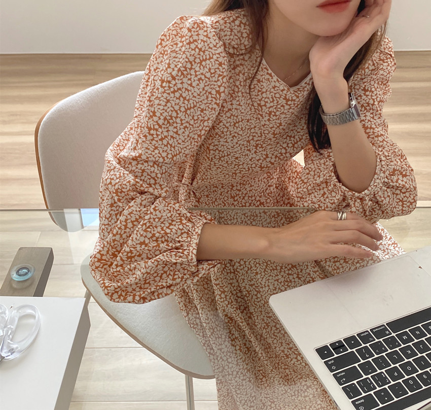 花柄 ファッション 秋向け 小花柄 レトロ ロングワンピース 上品