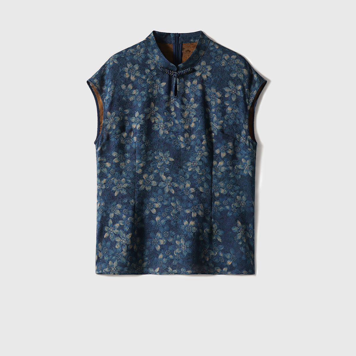 https://fulmo-img-server.com/flower-fashion-factory/d0899395-7b65-4c59-ab6b-1e1efa6a4dc5.jpg