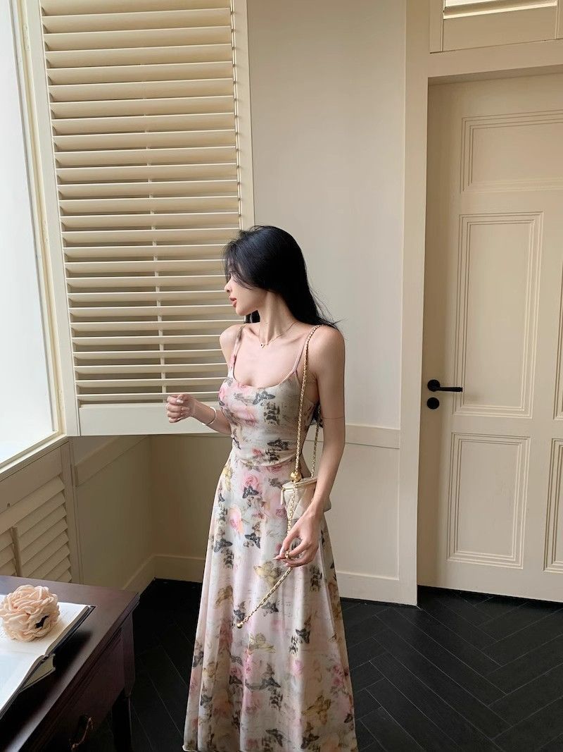 https://fulmo-img-server.com/flower-fashion-factory/d2c4b6cc-ff07-4176-8182-1a5bf84a5e45.jpg