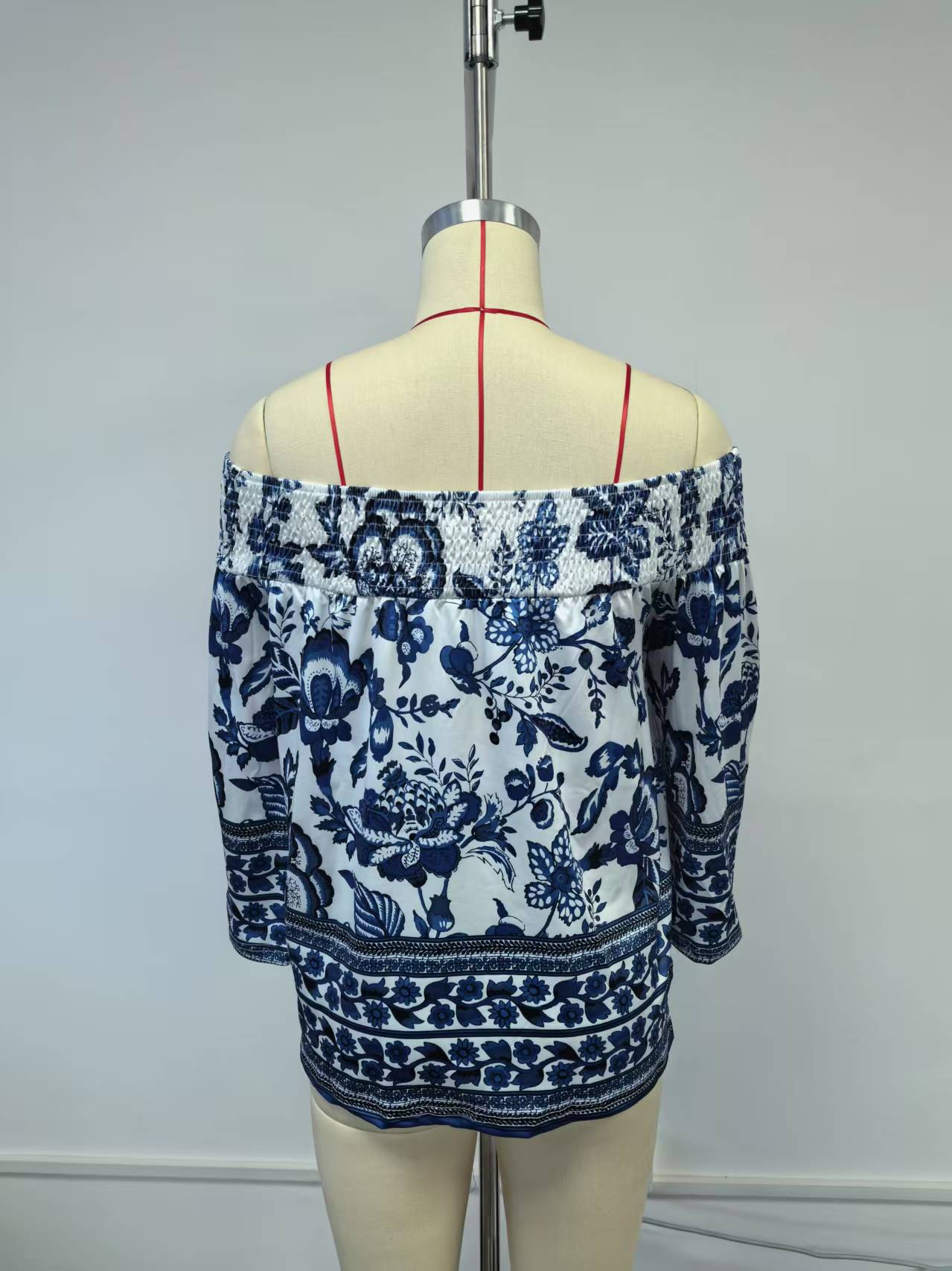 花柄 ファッション 陶磁器風華やかオフショルダーチュニック