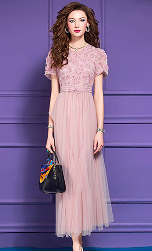 https://fulmo-img-server.com/flower-fashion-factory/d4955301-b382-48bf-adbe-8e26348a626b.jpg