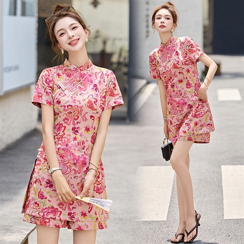 https://fulmo-img-server.com/flower-fashion-factory/d4fc9484-bfb5-4509-bb27-9cd6e0743193.jpg
