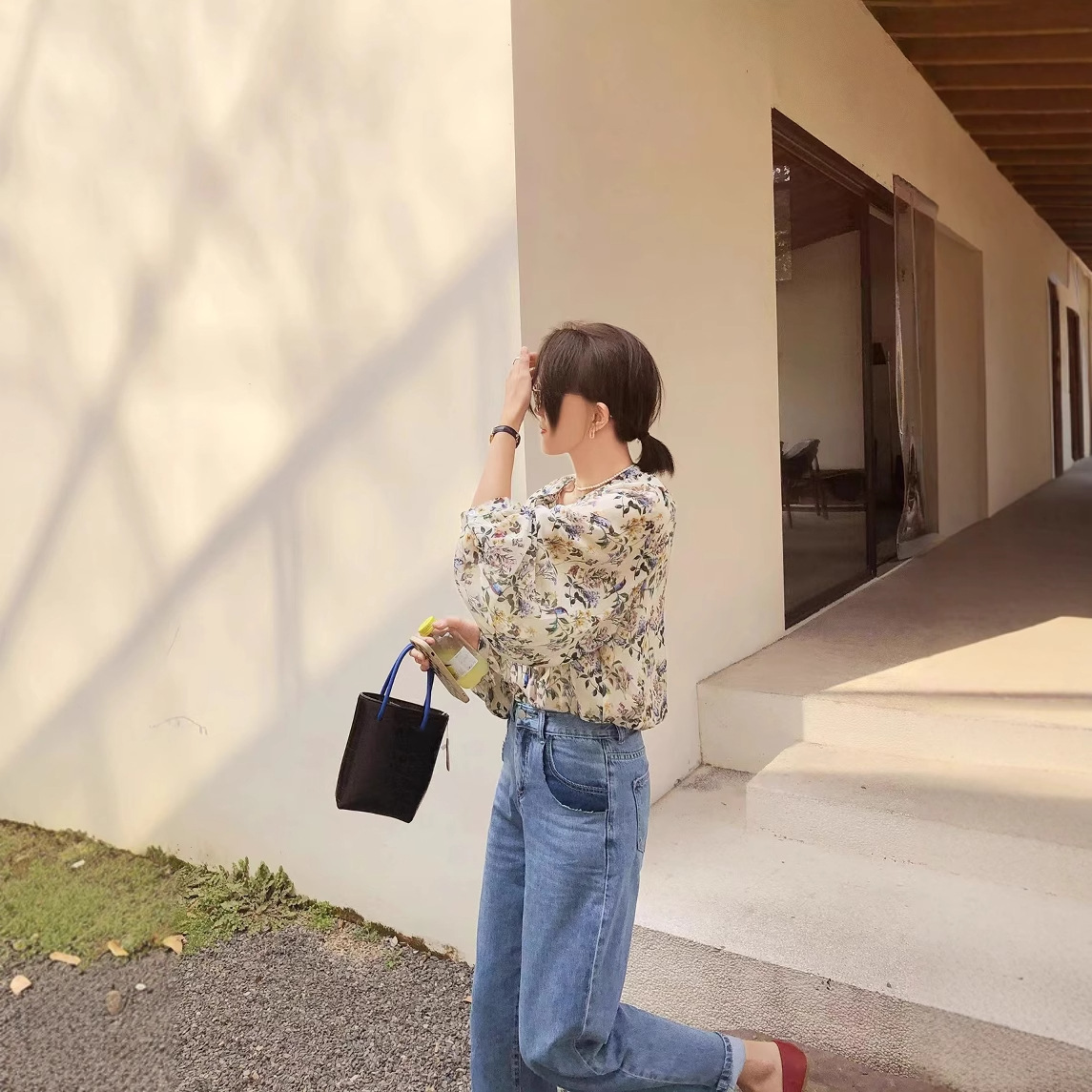 https://fulmo-img-server.com/flower-fashion-factory/d97bc4bd-7b87-4f8b-981e-836943e894d0.jpg