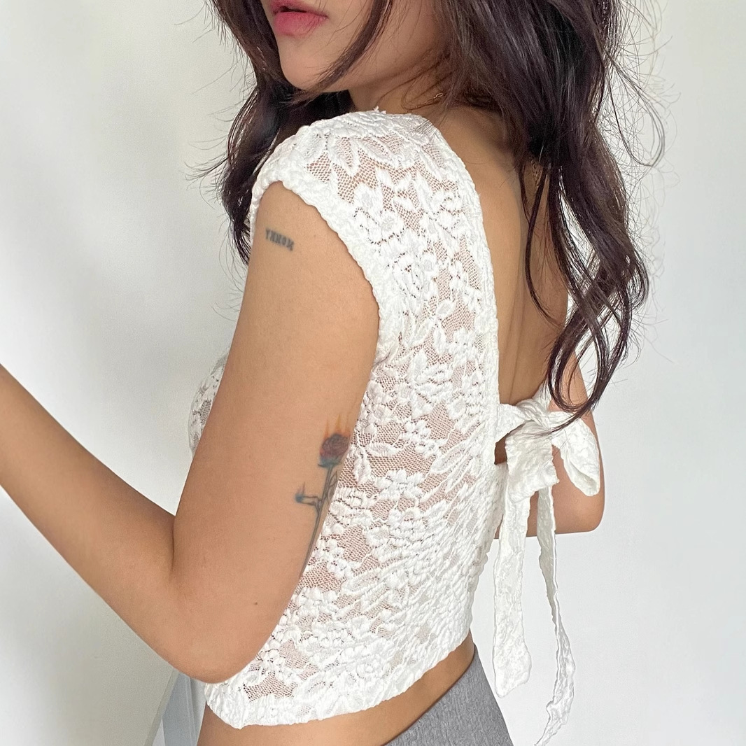 https://fulmo-img-server.com/flower-fashion-factory/da22247d-3cf4-4c75-8147-f86e068105cd.jpg