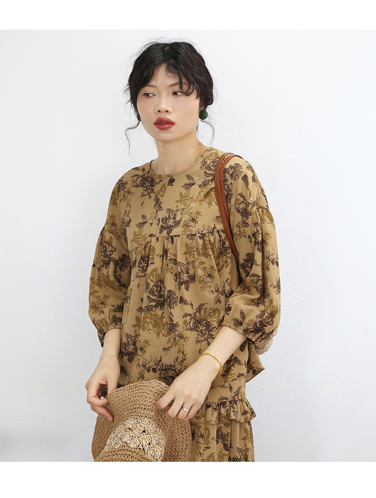https://fulmo-img-server.com/flower-fashion-factory/da65c1a2-971d-4435-977d-3e0a1c22a385.jpg