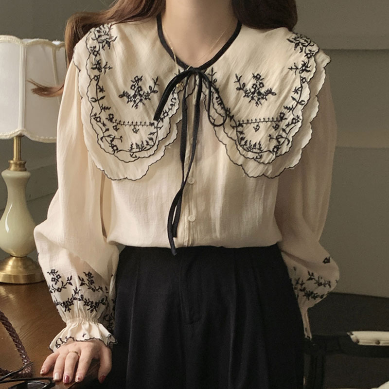 https://fulmo-img-server.com/flower-fashion-factory/df40abf8-6747-4ef9-ac34-7a6930eed503.jpg