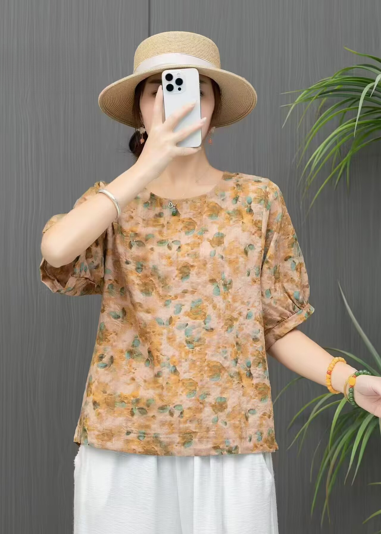 https://fulmo-img-server.com/flower-fashion-factory/e060bcad-5ee4-4321-be31-40772e468c9c.jpg