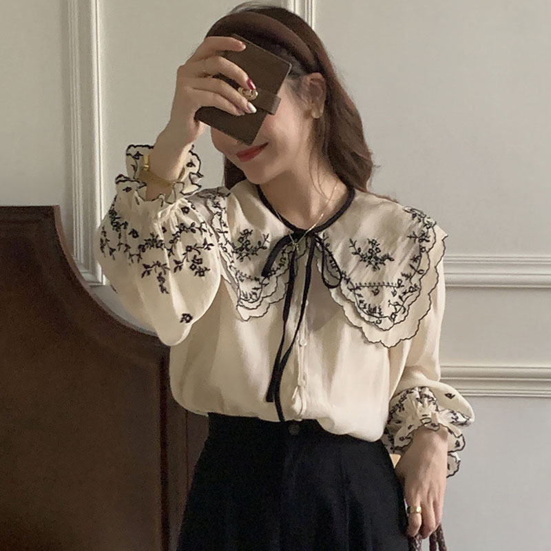 https://fulmo-img-server.com/flower-fashion-factory/e2fbe4b7-7c69-4d27-9e01-3c1cbbde151c.jpg