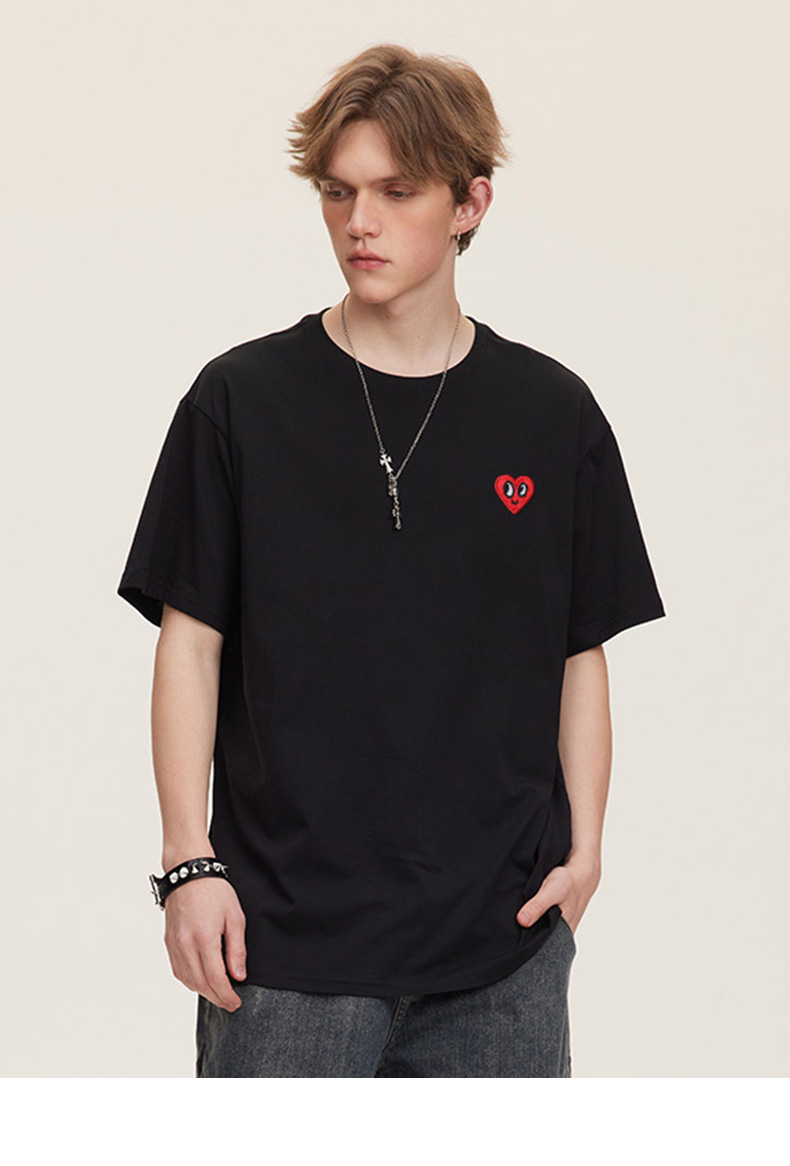 花柄 ファッション 心モチーフ 花柄ワンポイントTシャツ