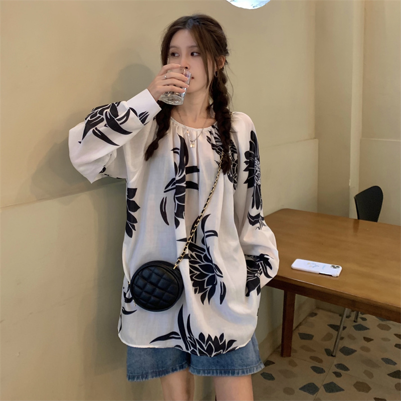 花柄 ファッション 秋映え 花柄ゆったりTシャツ 体型カバー カジュアルトップス