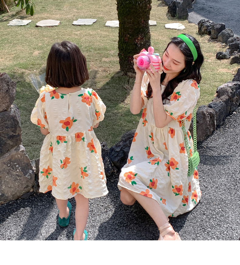 https://fulmo-img-server.com/flower-fashion-factory/e8fbf28a-7ea1-48d5-90b6-f4a47836b245.jpg