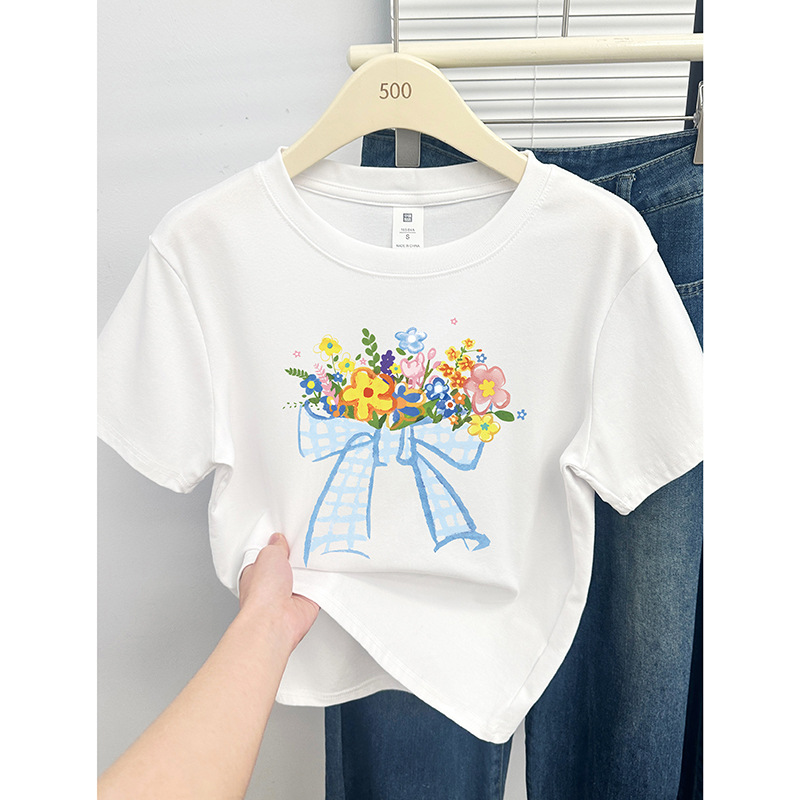 https://fulmo-img-server.com/flower-fashion-factory/ec3161fd-d1fe-4590-9eea-51e192146f1e.jpg