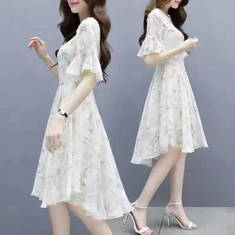 https://fulmo-img-server.com/flower-fashion-factory/ed1805be-038e-4277-8316-4710e2252e74.jpg