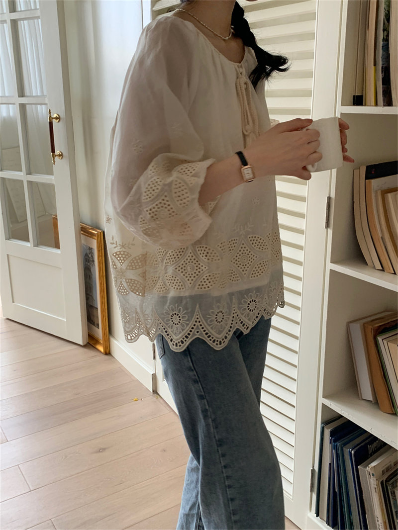 https://fulmo-img-server.com/flower-fashion-factory/ee4a1be5-9a09-4e29-8ecc-a39f3a27aae3.jpg