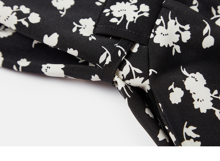 https://fulmo-img-server.com/flower-fashion-factory/f429c038-b931-4cd1-acd2-bdee5a2731d8.jpg