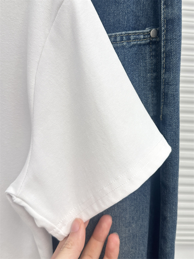 https://fulmo-img-server.com/flower-fashion-factory/f8e37b8c-99bc-495f-8115-b72c7343a7b5.jpg