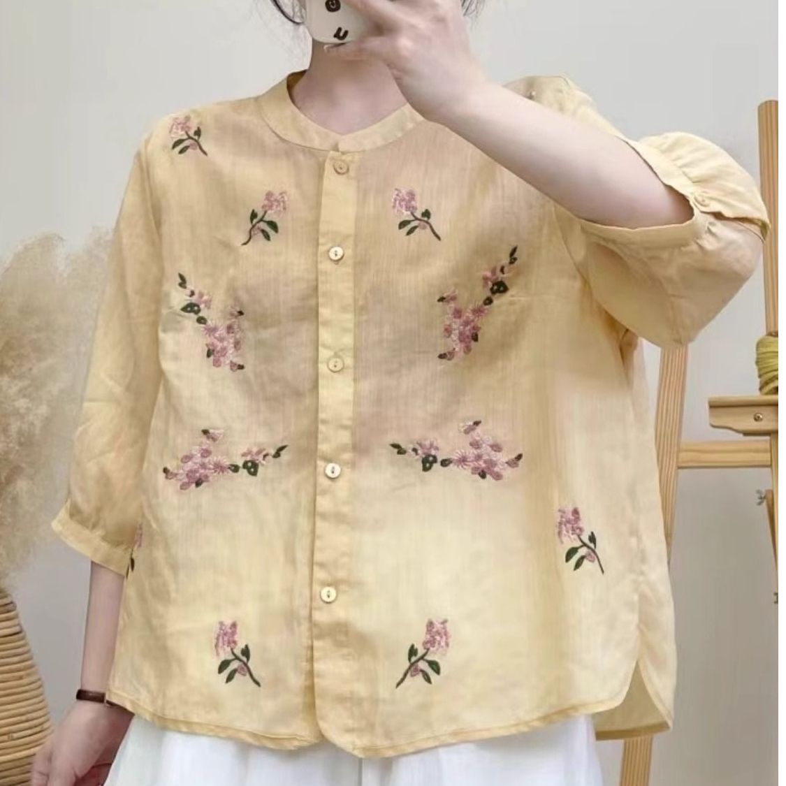 https://fulmo-img-server.com/flower-fashion-factory/f8e3fdaf-301e-402c-be9a-37be9f931089.jpg