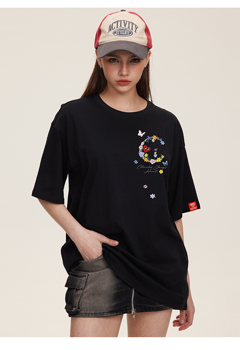https://fulmo-img-server.com/flower-fashion-factory/fafe27d9-979e-4a95-bb51-c83a906560cc.jpg