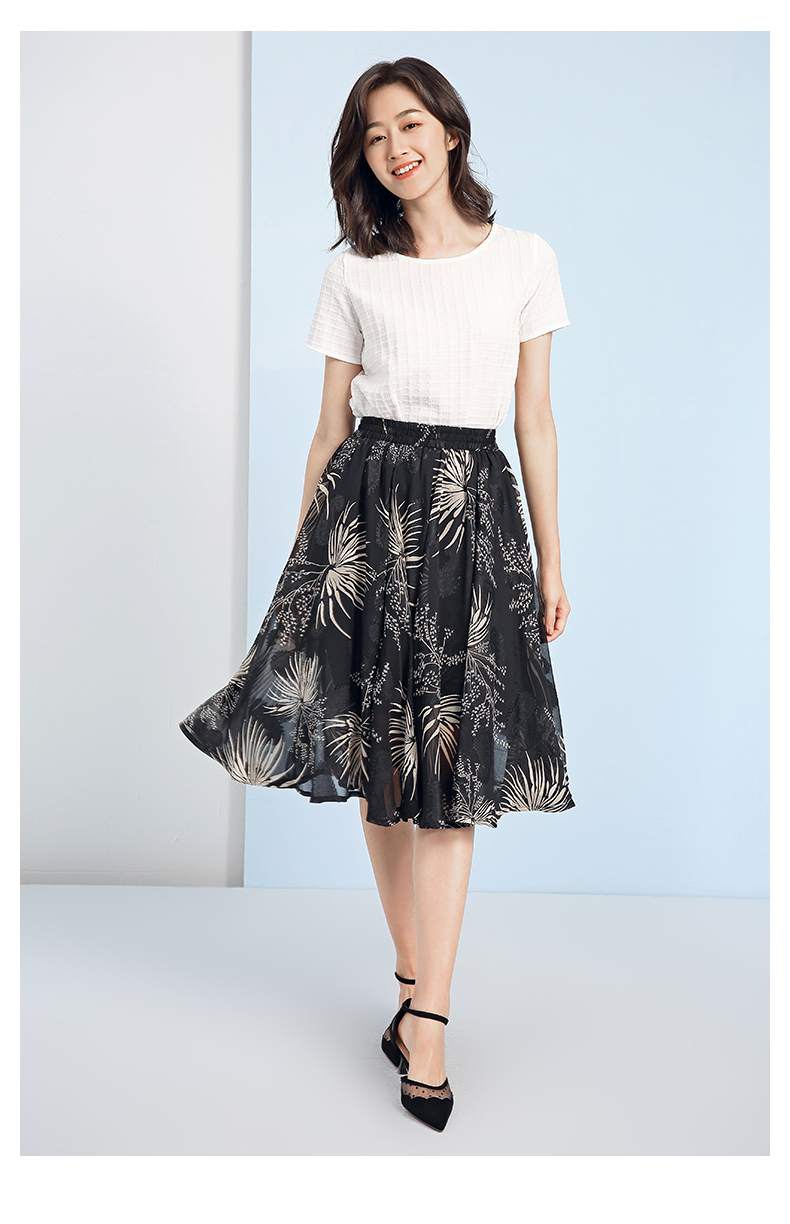https://fulmo-img-server.com/flower-fashion-factory/fb9a7442-dfc9-4976-b162-e1fa54d54c61.jpg