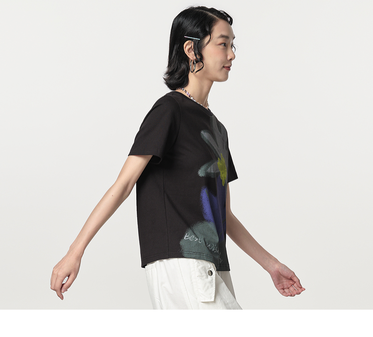 花柄 ファッション アートフルブルーム 花模様Tシャツ