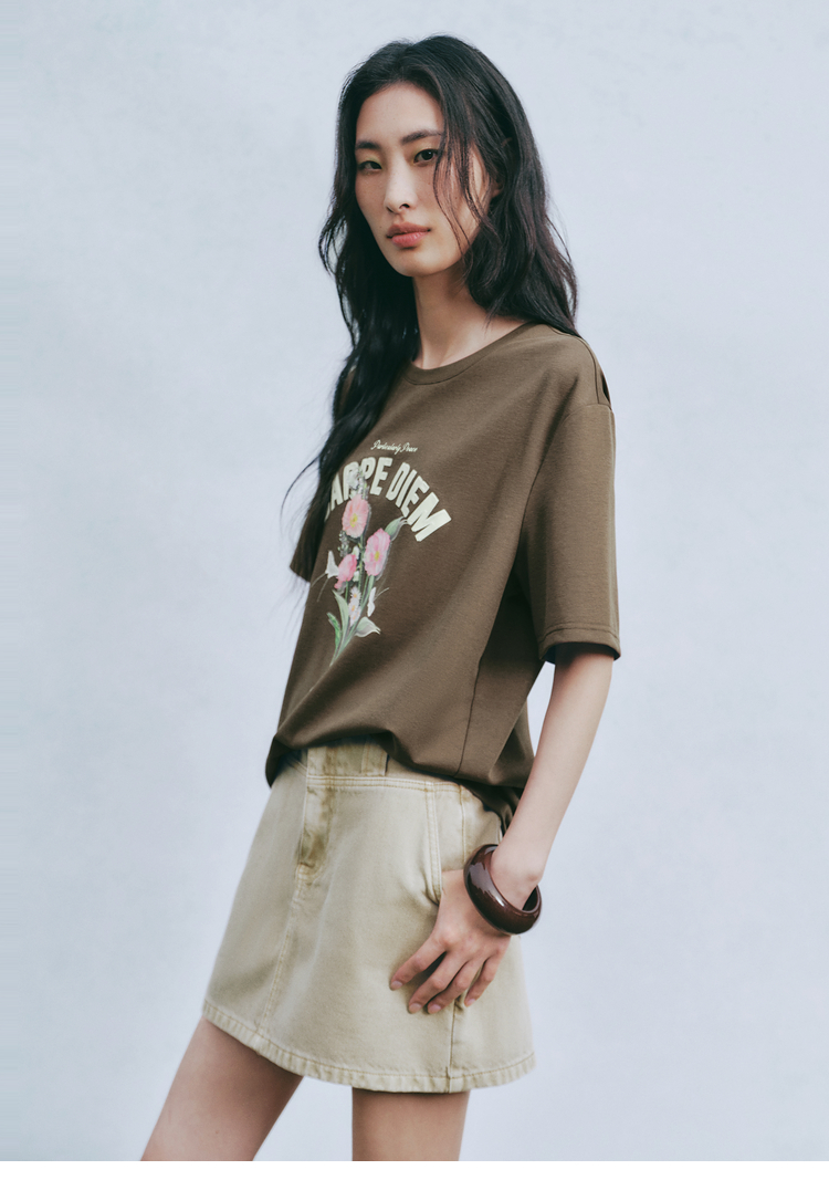 花柄 ファッション 今を楽しむ花束 ゆったりTシャツ