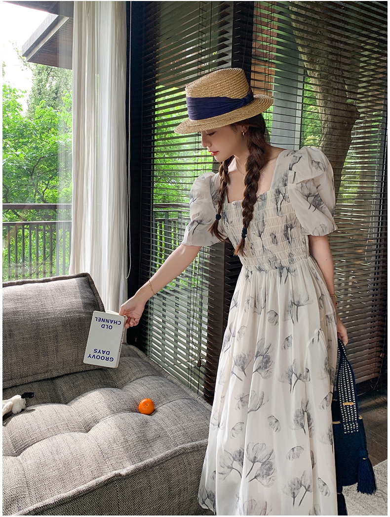 https://fulmo-img-server.com/flowerdress/02fd292d-6aa6-4af6-b3d0-3871338ae70f.jpg