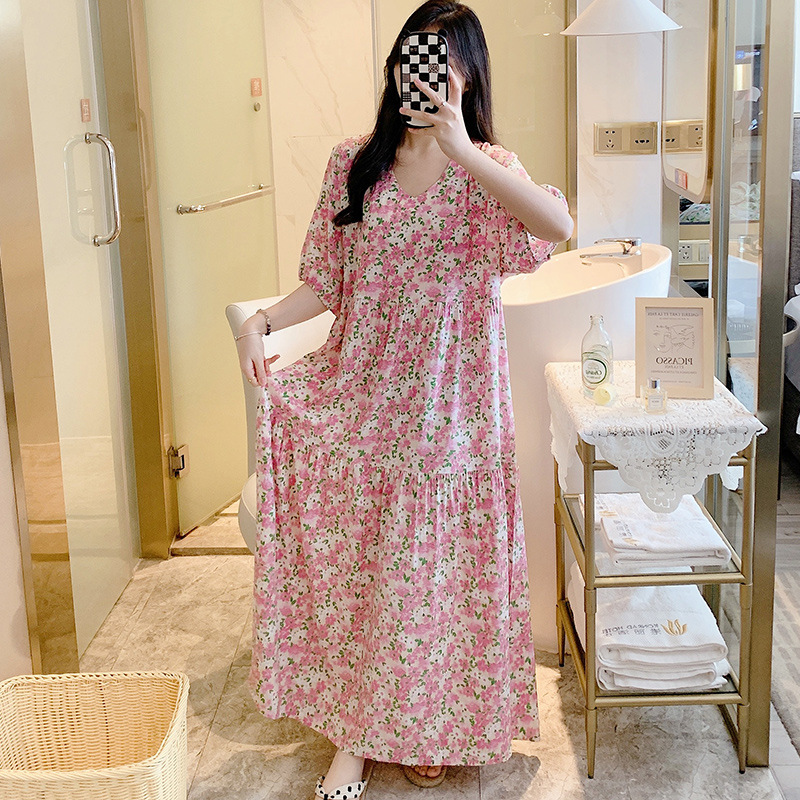 花柄ワンピース 草花舞う優美なロング丈ワンピース