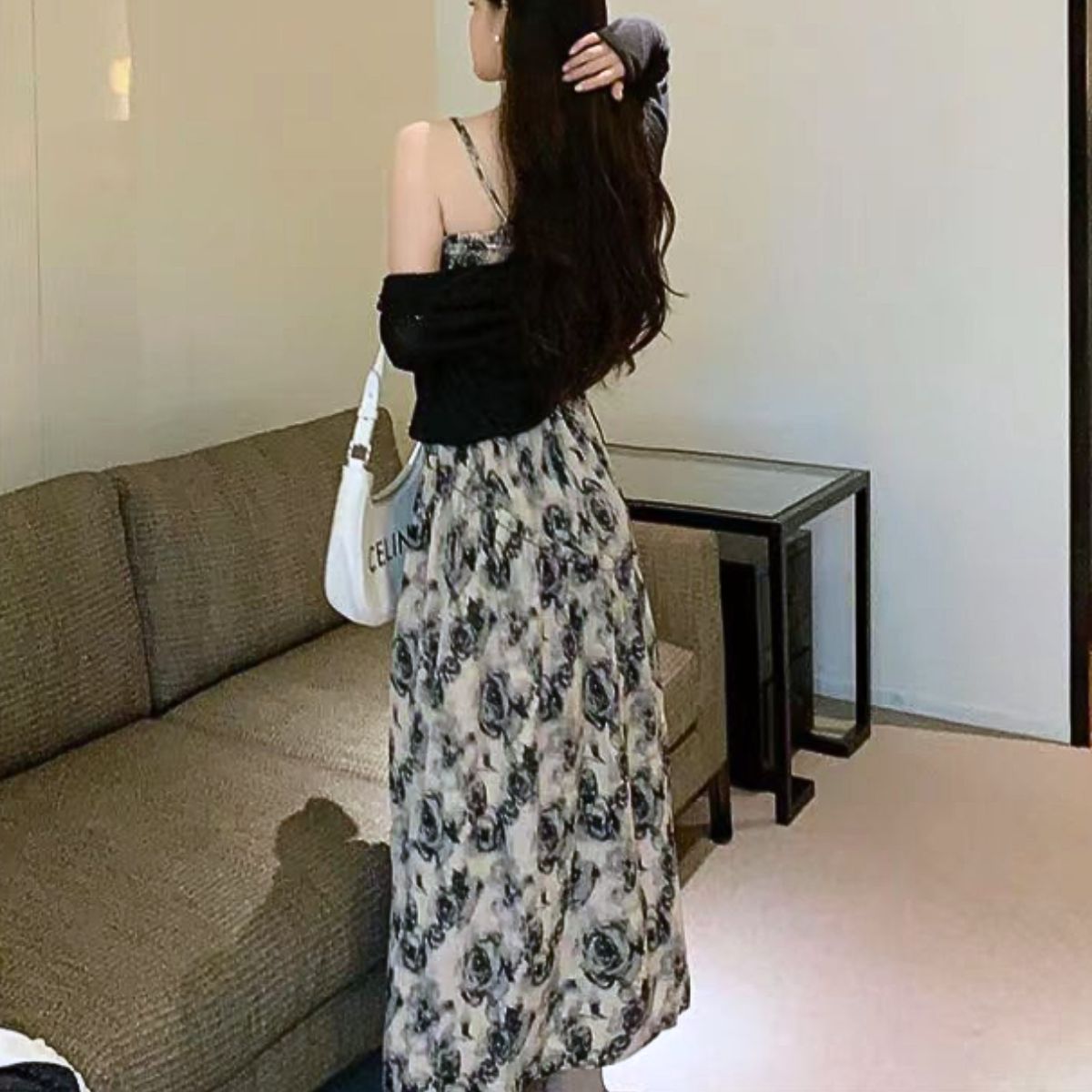 https://fulmo-img-server.com/flowerdress/12bb6d11-121f-48d4-b761-772204fc9b15.jpg