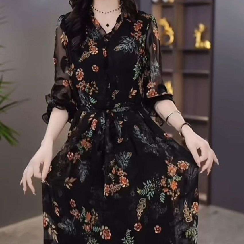 花柄ワンピース優美な花柄シフォンロングワンピース
