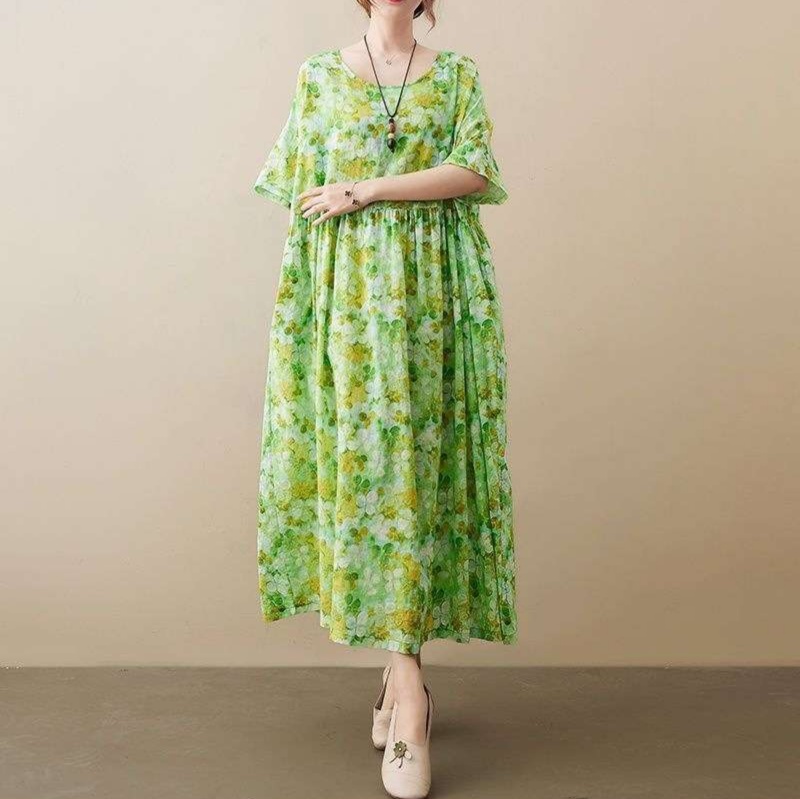 花柄ワンピース優美な花柄ゆったりマキシワンピース