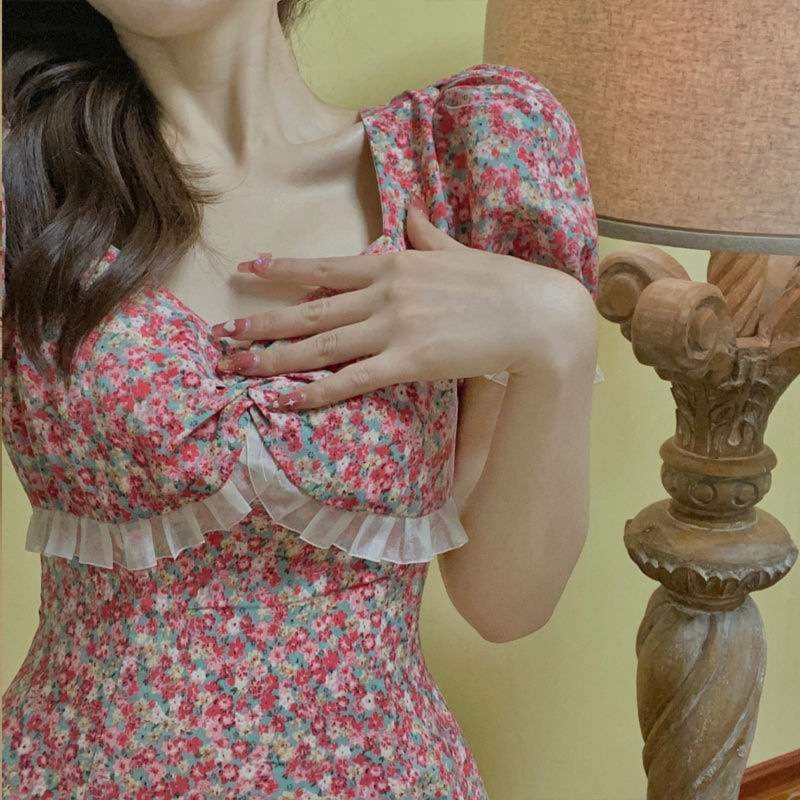 花柄ワンピース乙女心くすぐる パフスリーブ花柄ワンピース