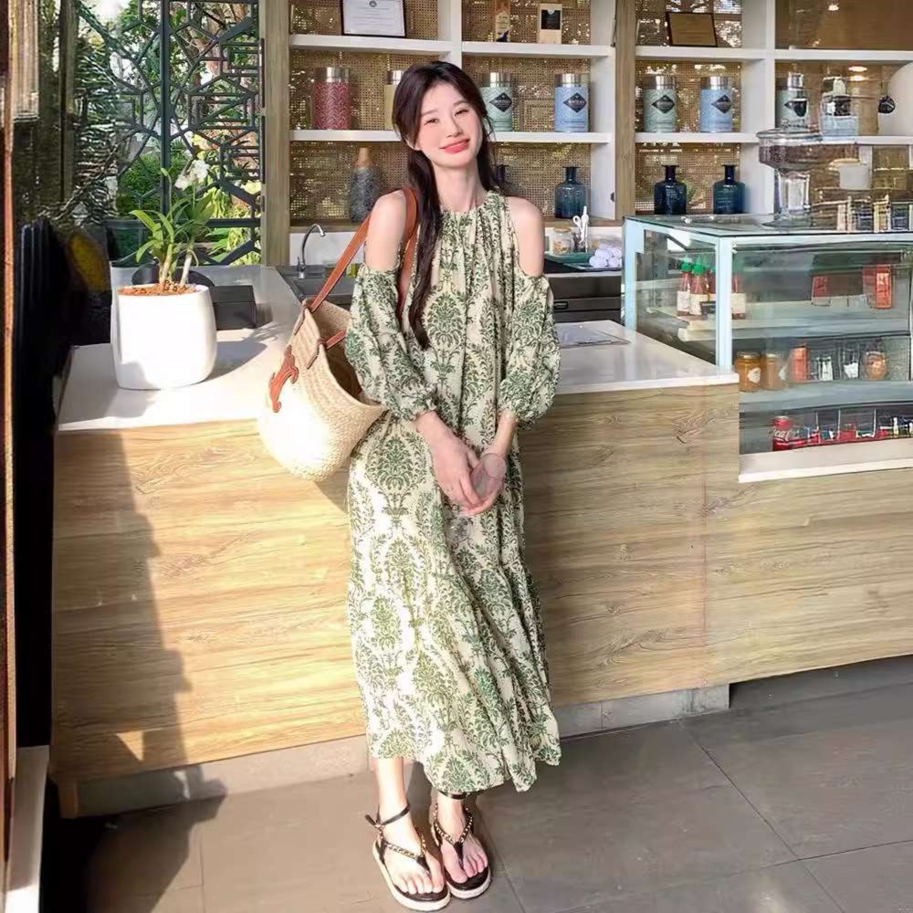 花柄ワンピース優美な花模様コールドショルダーマキシ丈ワンピース