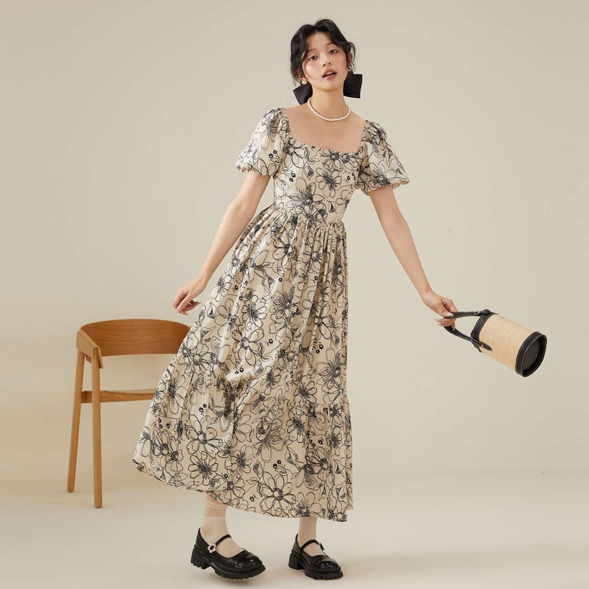 花柄ワンピースパフスリーブ花柄ロング丈ワンピース