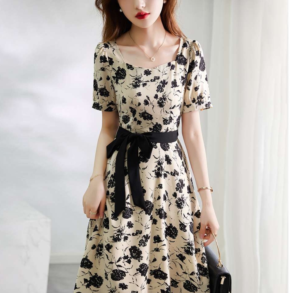 https://fulmo-img-server.com/flowerdress/1734592147459_s9a5bw71_zx463d9x