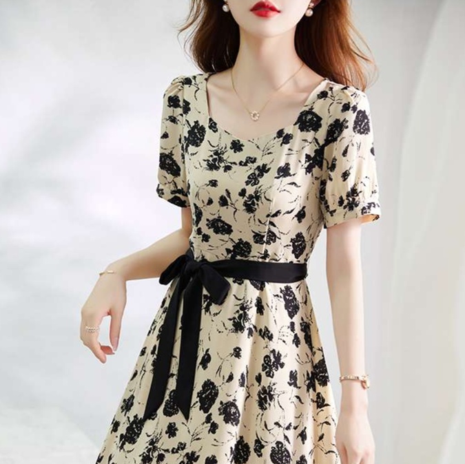 https://fulmo-img-server.com/flowerdress/1734592167622_68segtk6_0hhjeteu