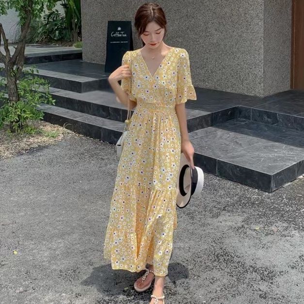 花柄ワンピース 優美な花柄フレアロングワンピース