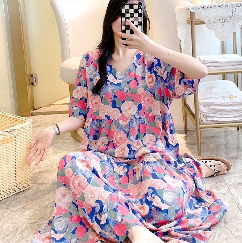 花柄ワンピース 草花舞う優美なロング丈ワンピース