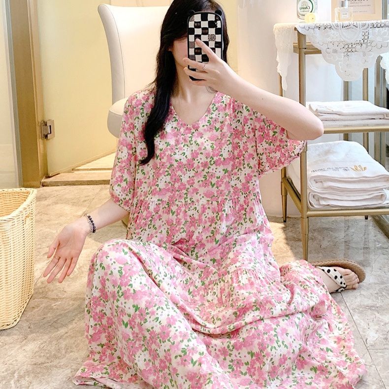 花柄ワンピース 草花舞う優美なロング丈ワンピース